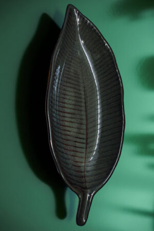 Blue Pottery Ceramic Olive Leaf-Shaped Serving Platter – Handcrafted Stoneware Elegance