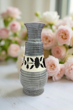Grey Floral Ceramic Flower Vase – Handcrafted Botanical Design Home Accent